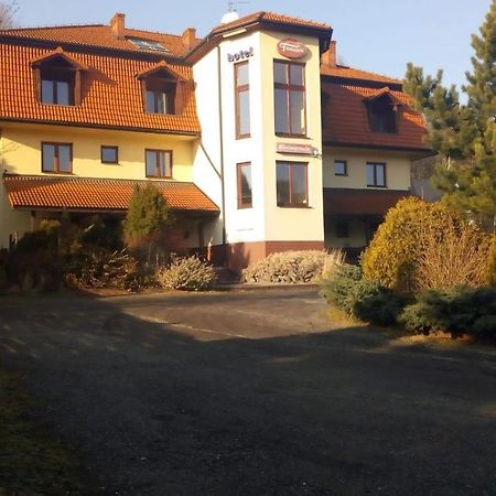 Hotel Twardowski Głogoczów Extérieur photo