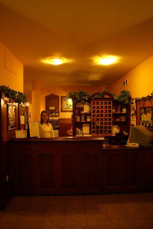 Hotel Twardowski Głogoczów Extérieur photo